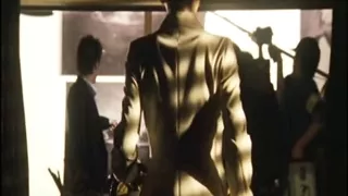 Dream At The Gallery - Spanking a Japanese mother I'd like to fuck