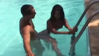 Welcum to my tropical fuck yard