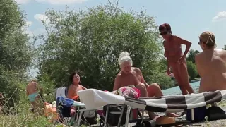 Undressed Beach Pt. three, Voyeur