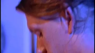 Schollgirl likes a large hard penis