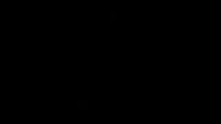 sklavin mit handschellentattoo