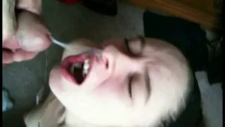Kayla Receives a Large Mouthful of Sexy Cum