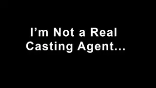 Eingebildete Hure auf dem Casting-Sofa