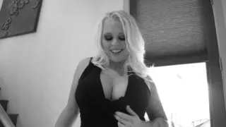 Inked BigButt Anal Plumper