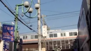 Giggly juvenile Oriental picked up on street and strokes jock in the car