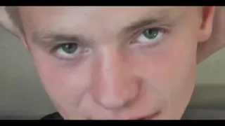 Sexy schwules Fotoshooting mit Handjob und Sperma