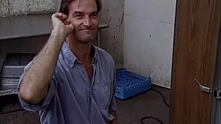 Geiles Fickstück auf Treppe anal gebumst