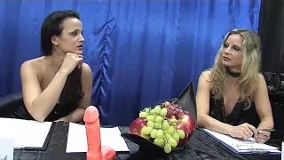 Geile Lesbe in schwarzen Nylons