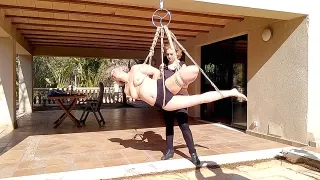 Outdoor bondage in Yoko Zuri style