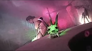 Scharfe Fetischhuren bei bizarrer Party rangenommen