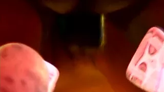 Heller und dunkler Riemen rammeln sie