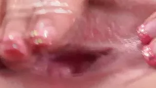 Nicky Fingers herself Deep