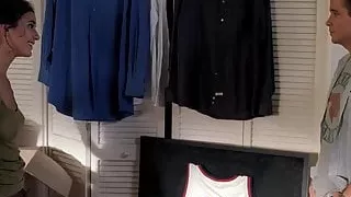 Emmanuelle Chriqui - Entourage