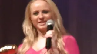 Horny stripper looking for some hot time on the stage