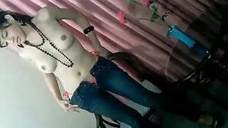 Lyndsay strips off her tight jeans