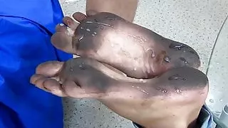 Footjob dirty feet