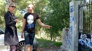 Nathalie Bonnin se tape un jeune pour le Mature Tour