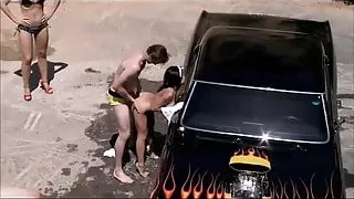 Vier heiße Singles treffen sich für anonymen Sex