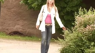 Sexy Carol Goldnerova