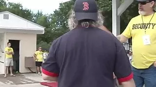 Busty amateur chick spreading her sexy legs outdoors