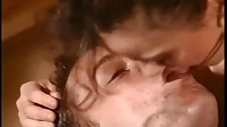 Vintage Ebony in Lesben- und Dreier-Action