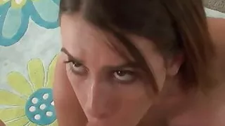 Amateur babe enjoys sucking a big cock