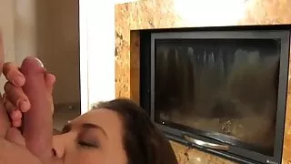 Messy Beth lets cum drip all down her chin