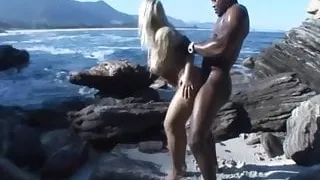 Brazilian Pornstar Cinthina Santos Loves Big Black Cocks