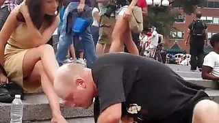 NYC Foot Massage Public