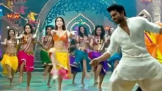 Shruthi Hassan Hottest Navel