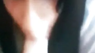 Velane suce une queue