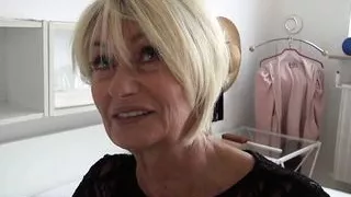 Extremely HOT old granny