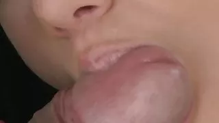 ORGASMS Skinny Brünette genießt intimen Oral- und Sex