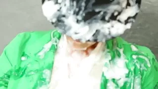 Glamcore euro fucks the gloryhole