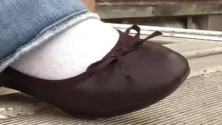 Kat brown flats noise preview