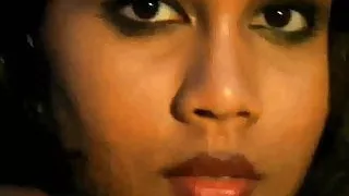 Bollywood Babe Plays For Our Pleasure