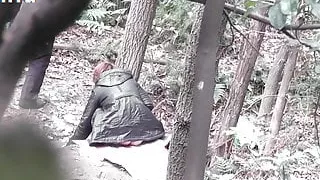 El anciano y la mujer