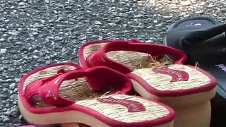 Jessi's barefoot sandals