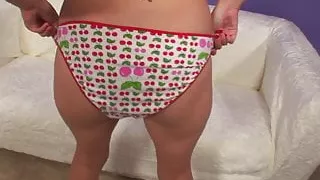 Young slut fingerfucks her pussy before black cock banging