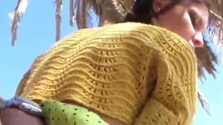Beach blowjob and amateur fuck
