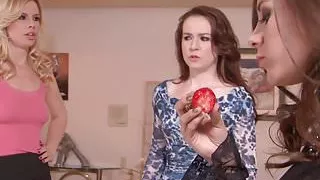 Playful ebony shoves her fingers into Asian girl&#039;s pussy