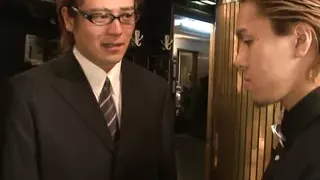 Princess in a tiara has her hairy pussy seen too with hard cock