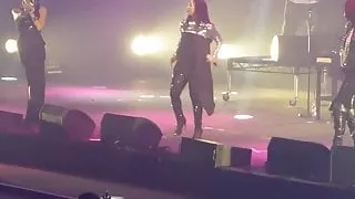 Mature Ebony Ladies High Heels Boots En Vogue Hold On Live