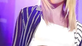 Pixie Lott jerk off challenge