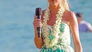 Sarah Hyland jerk off challenge.