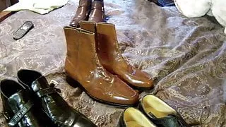 Florsheim Boots Need a Daddy to Fill Them