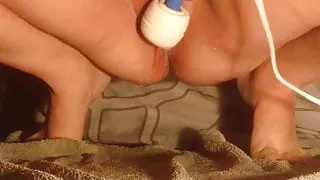 My magic wand makes me squirt