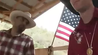 Montando yeguas nalgonas