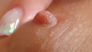 Give Me Pink Perfect pussy and dreamy eyes lets you see it