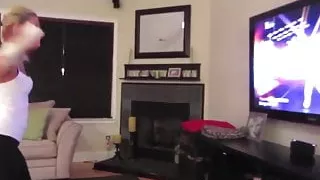 Pvp Jeana shakes her hot Ass